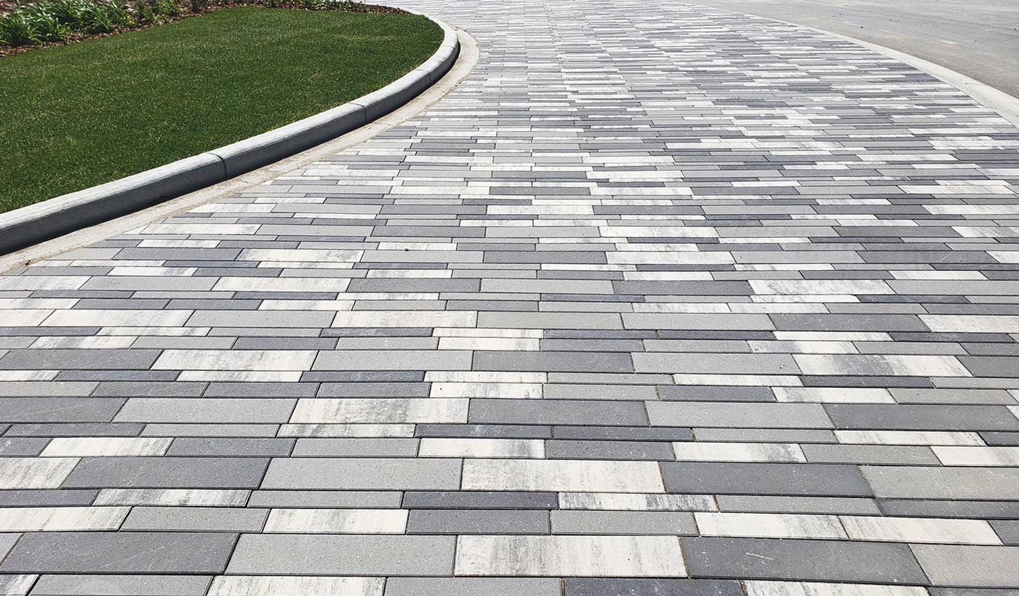 BARKMAN - BROADWAY PLANKS 100mm PAVER