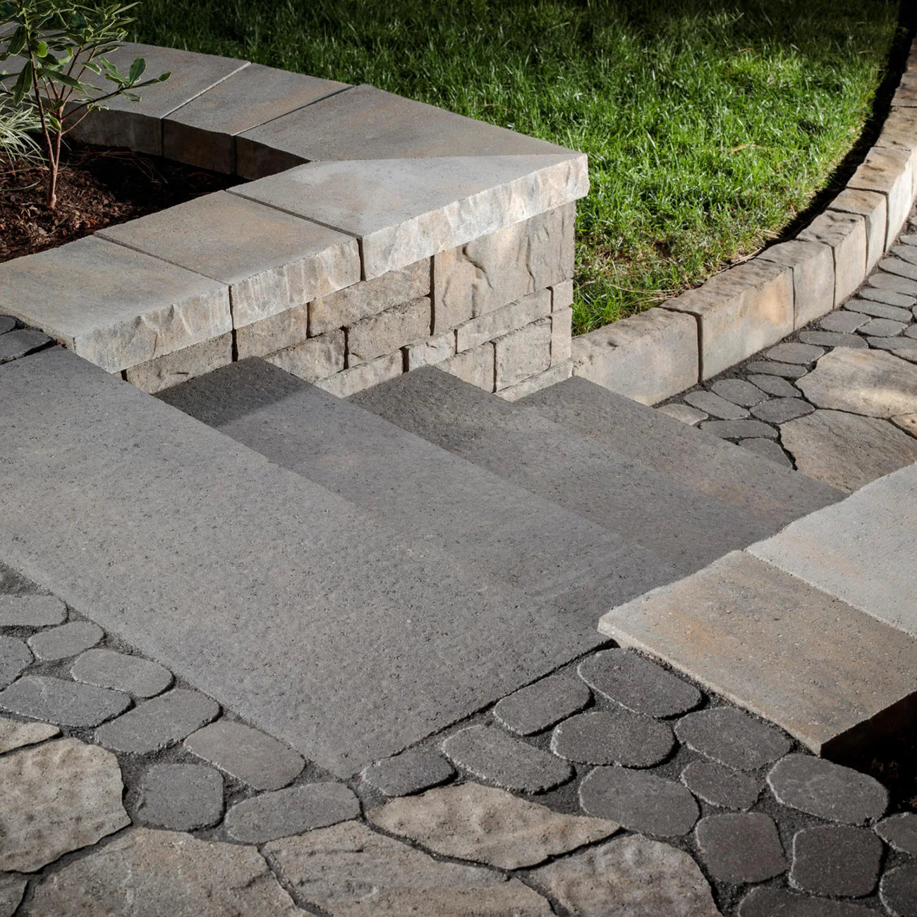 BELGARD - BELGIAN COBBLE PAVER